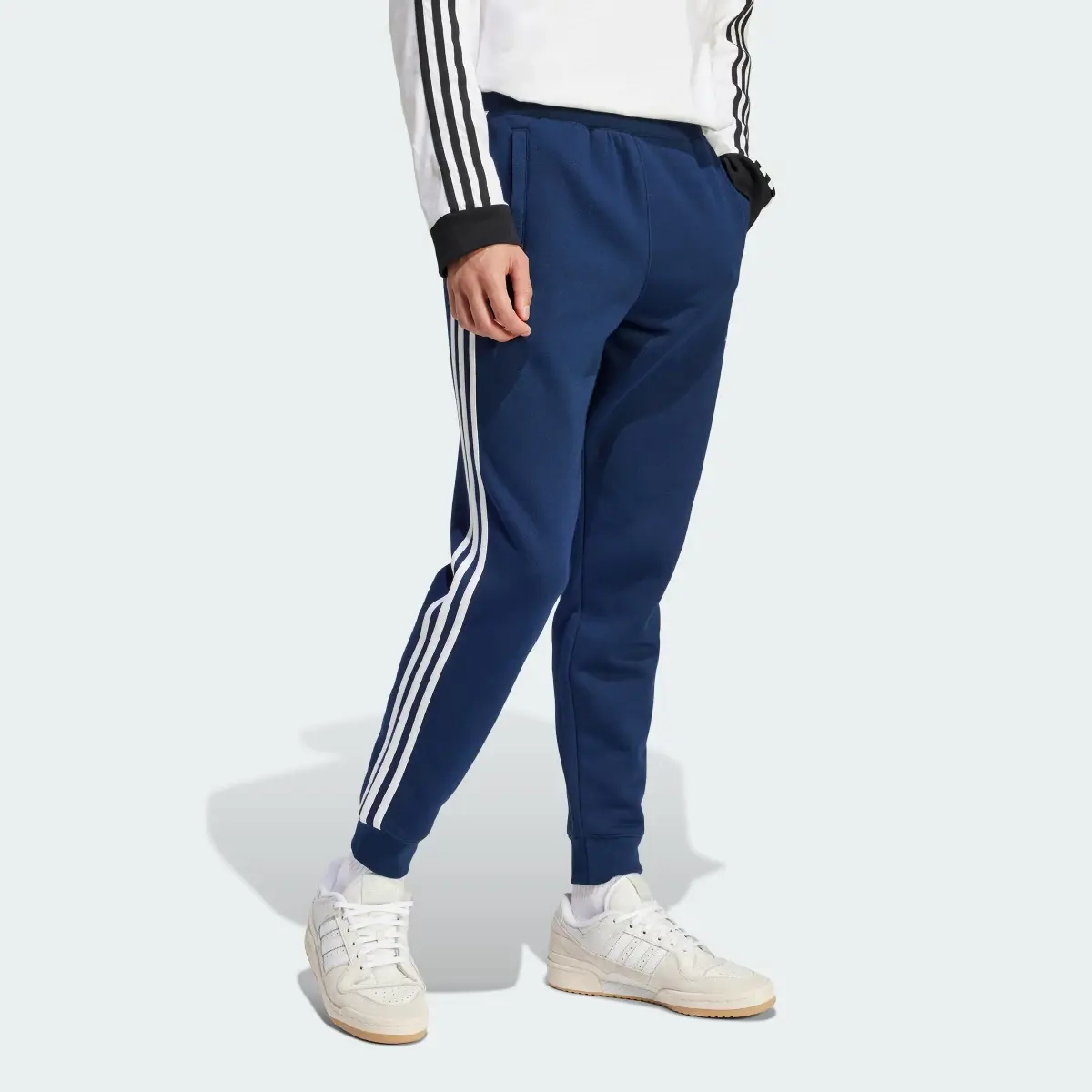 Adidas Adicolor 3-Stripes Pants. 3