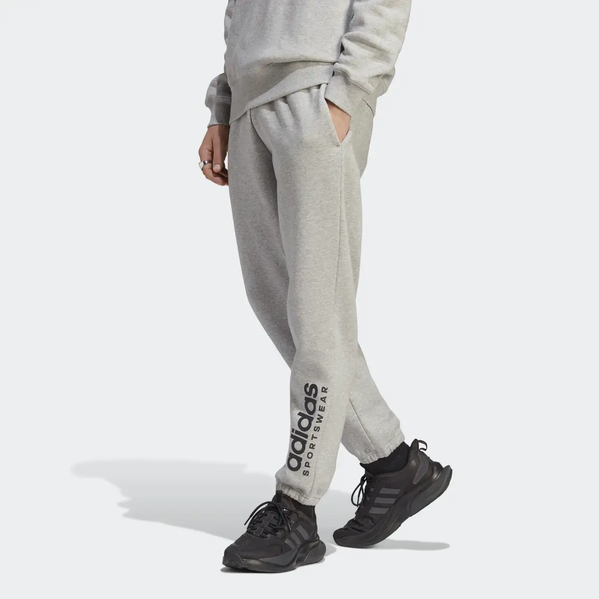Adidas Pantaloni ALL SZN Fleece Graphic. 1