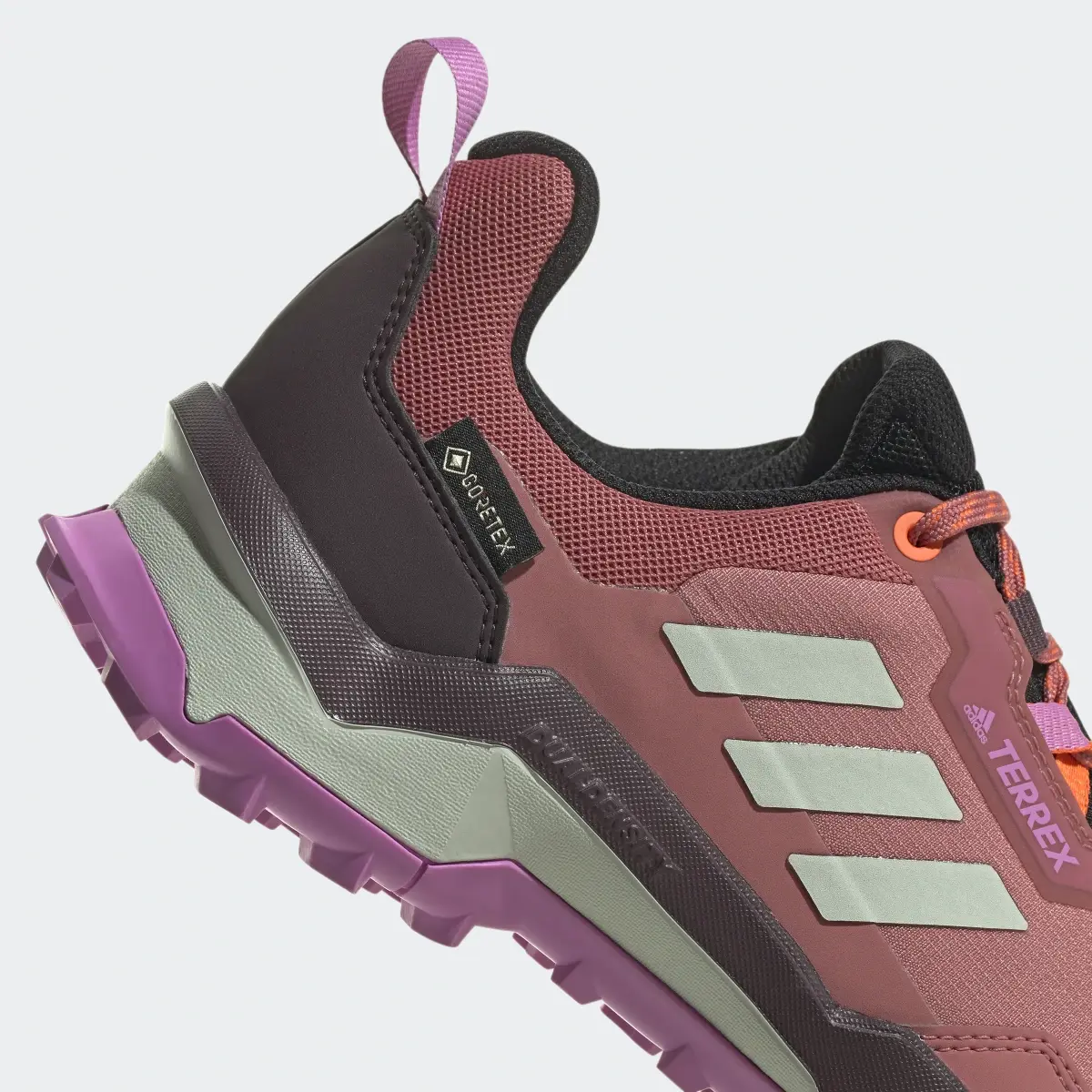 Adidas Zapatilla Terrex AX4 GORE-TEX Hiking. 3