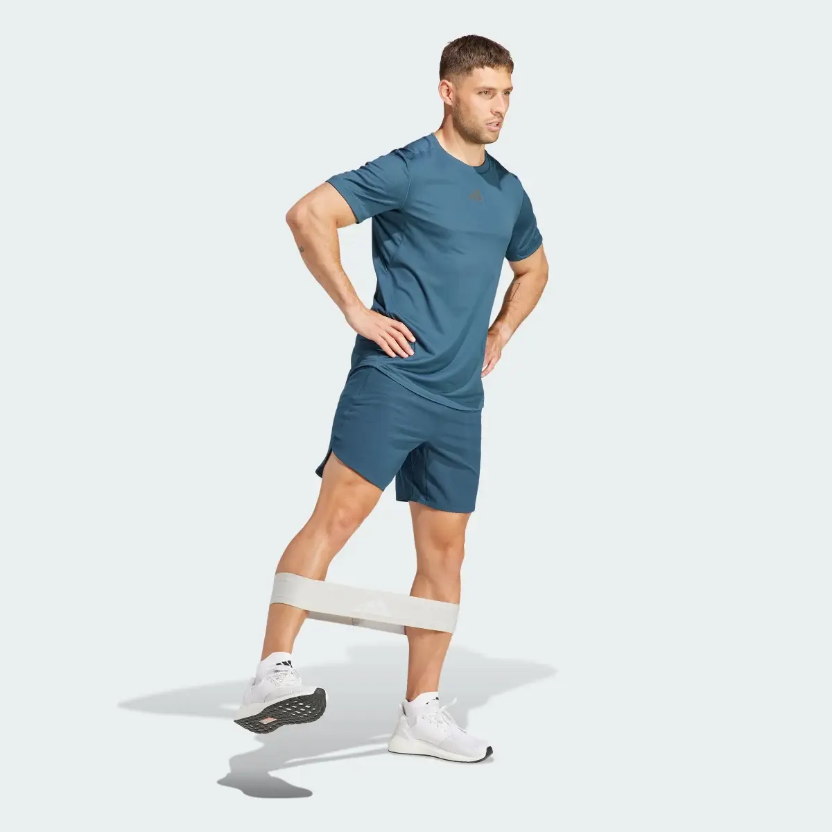 Adidas Shorts de Entrenamiento Designed for Training HIIT. 3