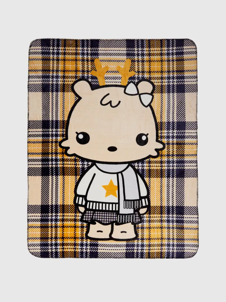 Benetton tartan blanket with mascot. 1