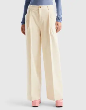 wide leg trousers in corduroy