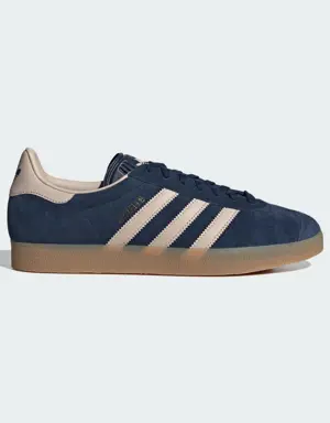 Adidas Gazelle Shoes. 2 Adidas Gazelle Shoes. 2