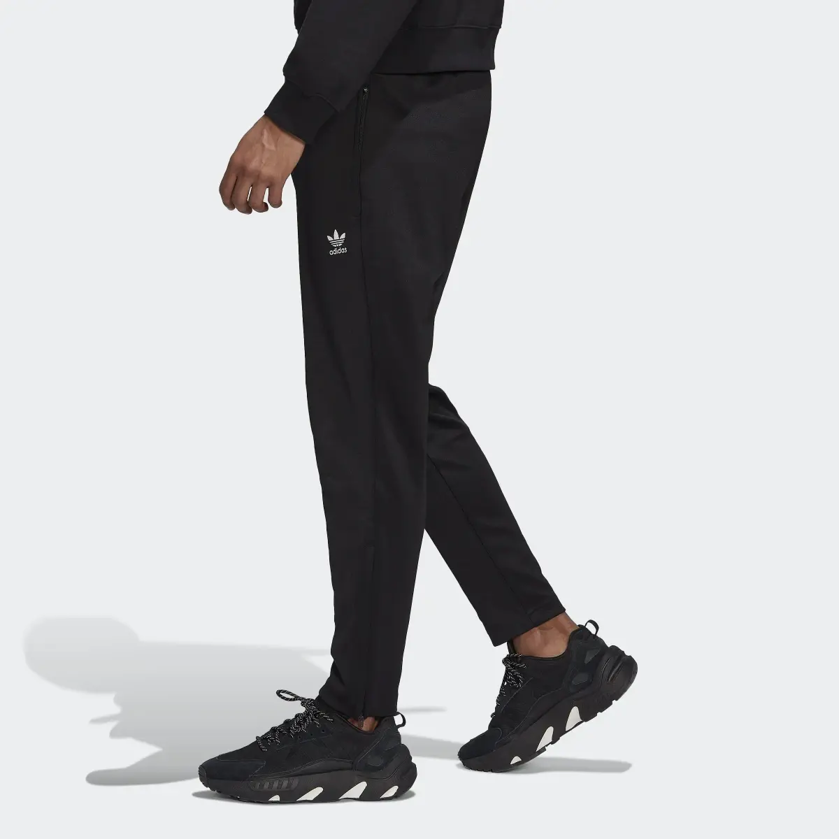 Adidas Rekive Slim Pants. 2 Adidas Rekive Slim Pants. 2