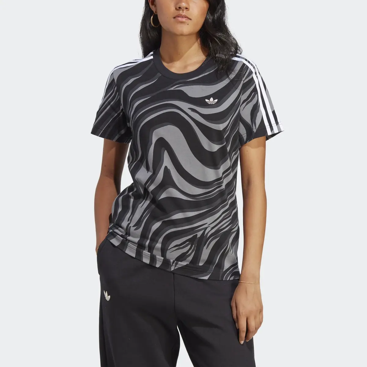 Adidas T-shirt à imprimé animal abstrait intégral. 1