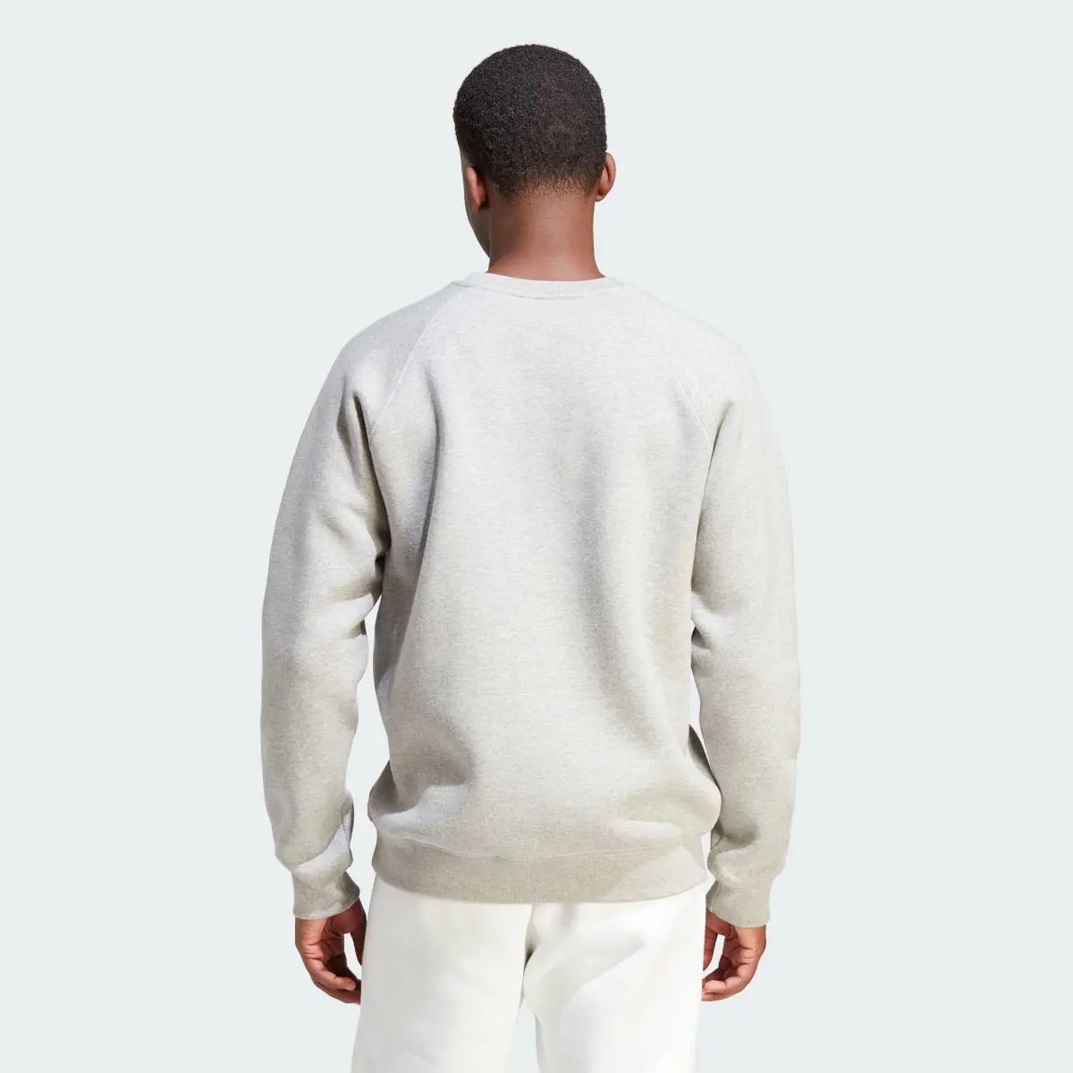 Adidas Trefoil Essentials Crewneck. 3