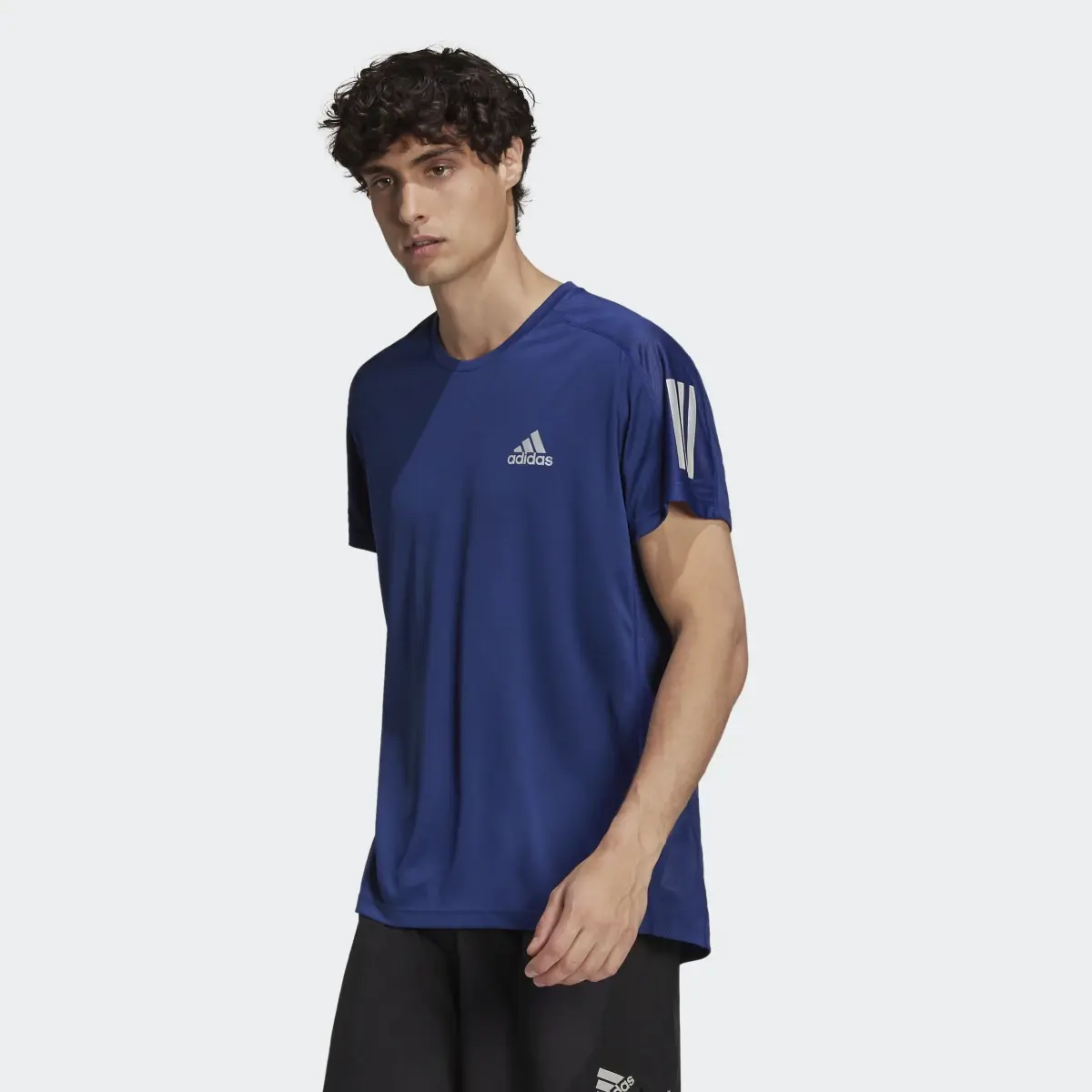 Adidas Playera Own the Run. 2