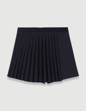 Straight-fit pleated shorts Add to my wishlist Votre article a été ajouté à la wishlist Votre article a été retiré de la wishlist