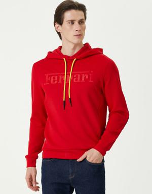 Kırmızı Kapüşonlu Logo Nakışlı Sweatshirt