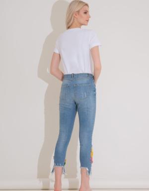 Embroidered Detailed Ripped Leg Blue Jeans