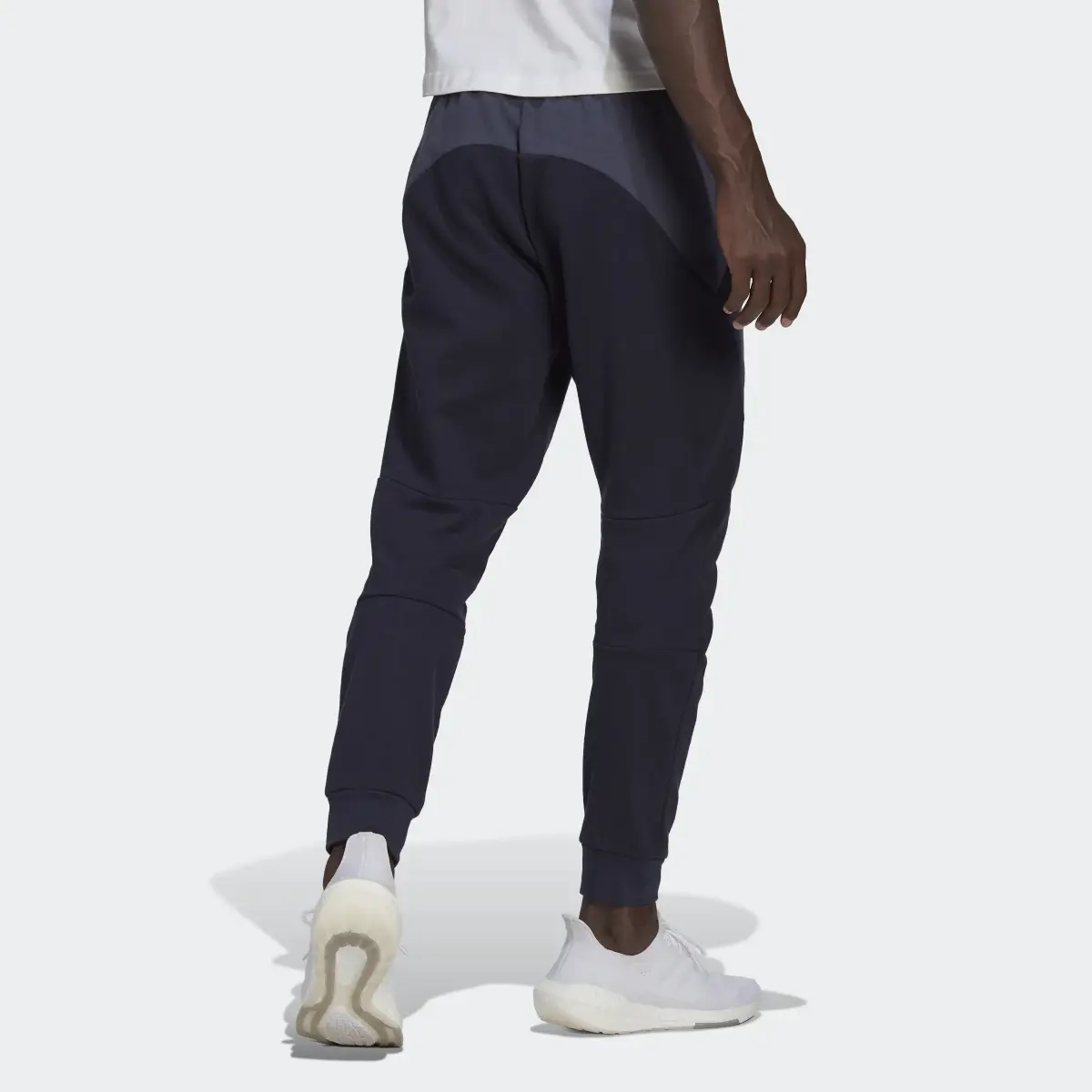 Adidas Pantaloni Designed for Gameday. 2