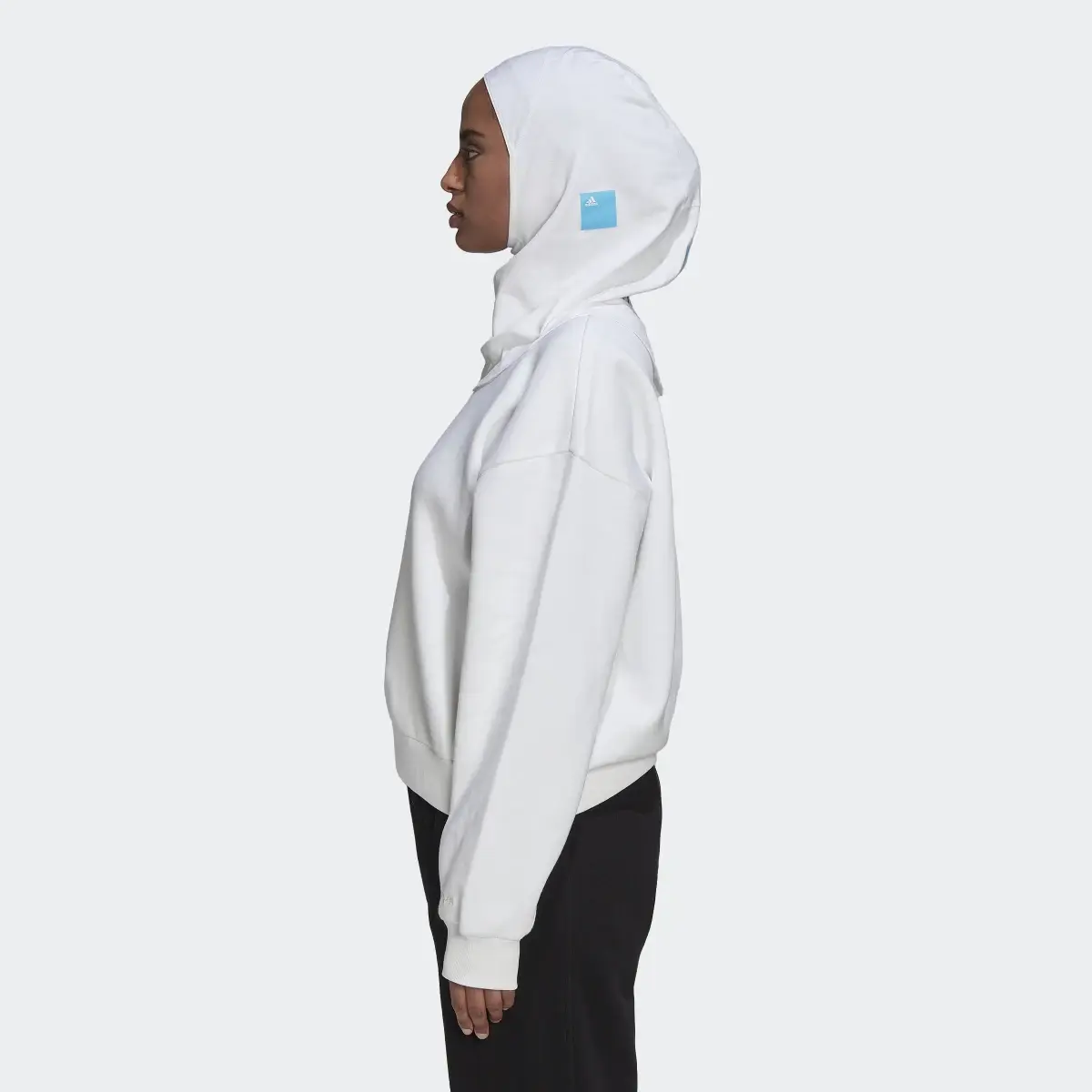 Adidas Future Icons Hijab. 2