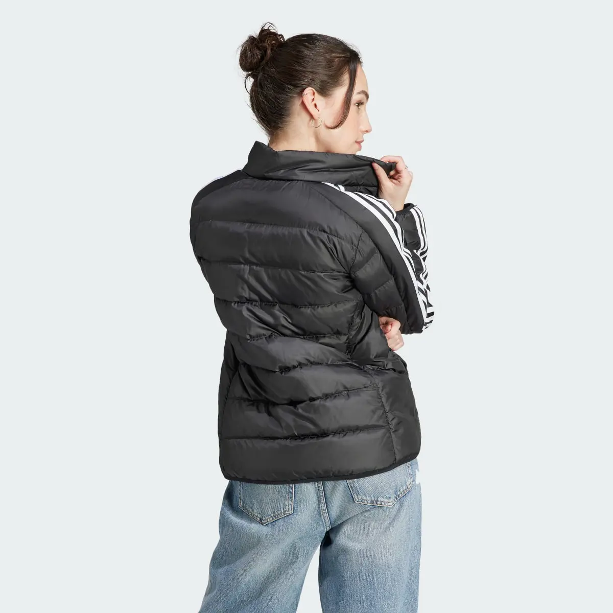 Adidas Essentials 3-Stripes Light Down Jacket. 2