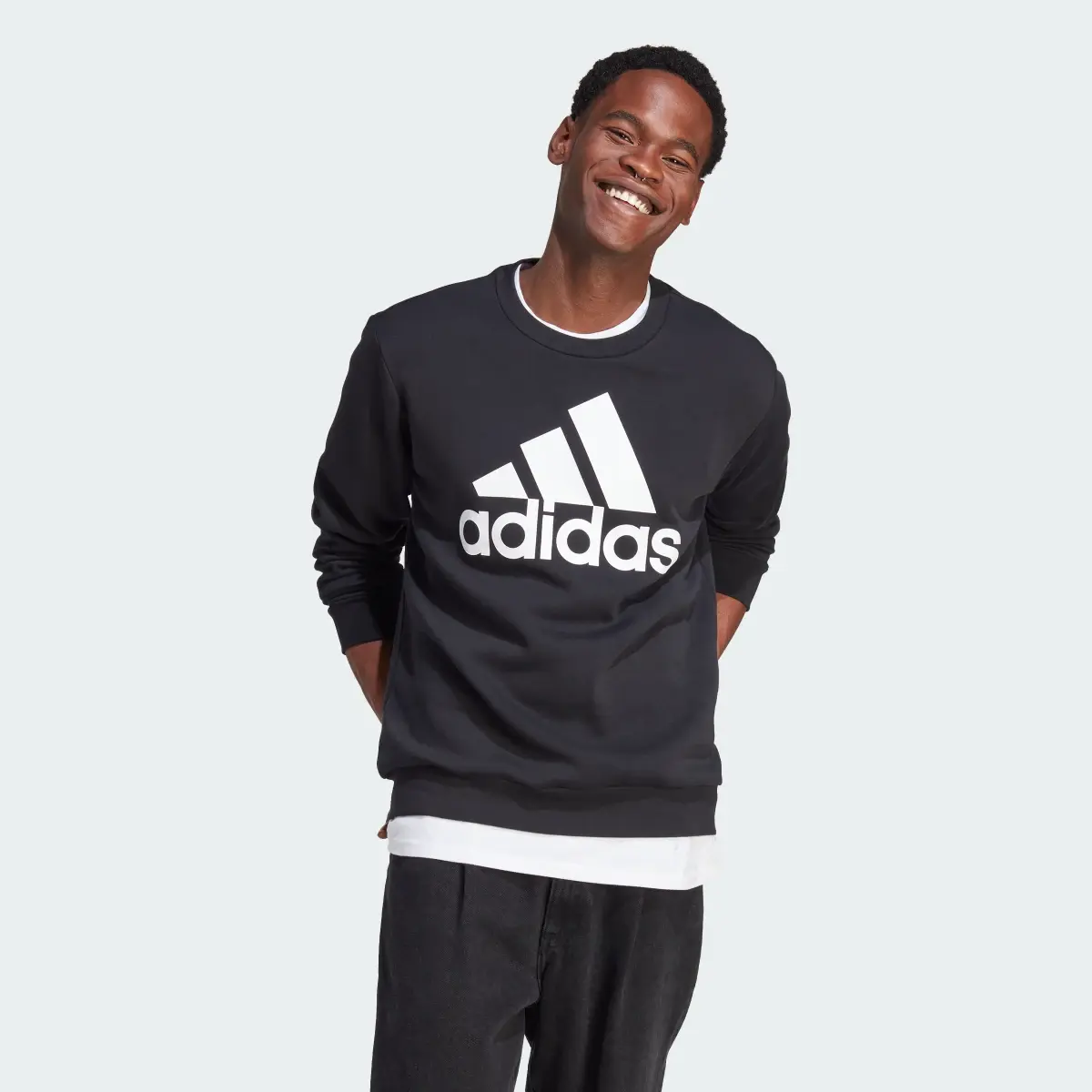 Adidas Essentials Fleece Big Logo Sweatshirt. 2