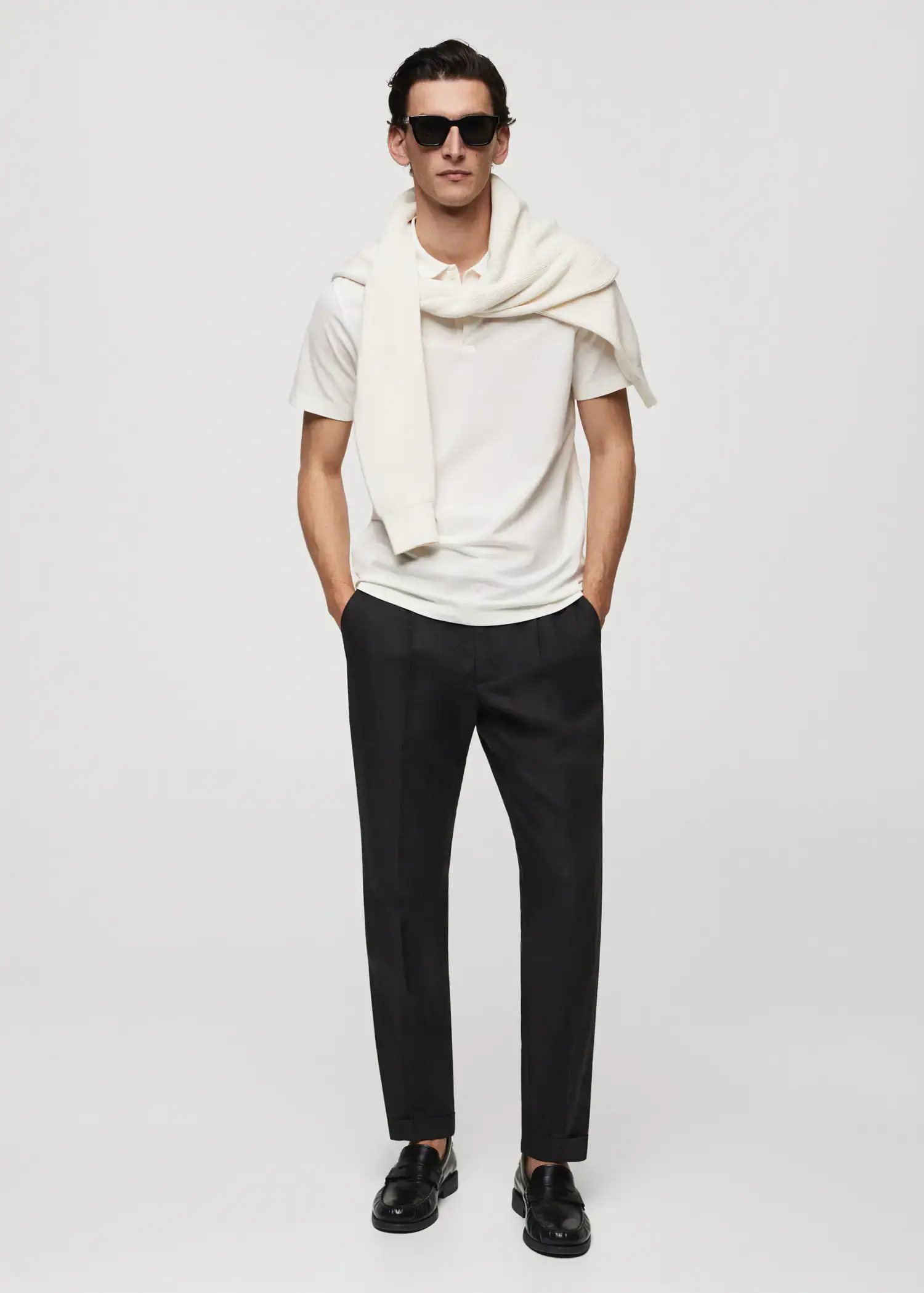 Mango Slim-fit textured cotton polo shirt. 2
