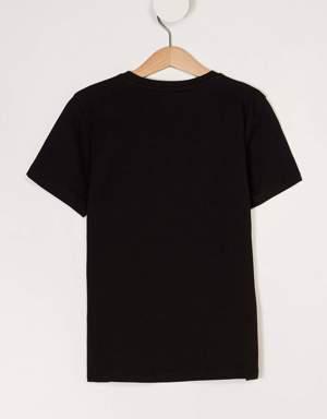 Defacto Baskılı Kısa Kollu T-shirt. 2 Defacto Baskılı Kısa Kollu T-shirt. 2
