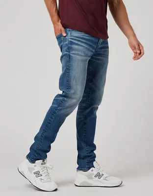 American Eagle 24/7 Athletic Skinny Jean. 1