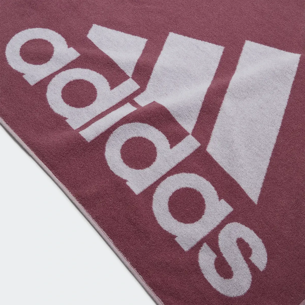 Adidas Towel Large. 3