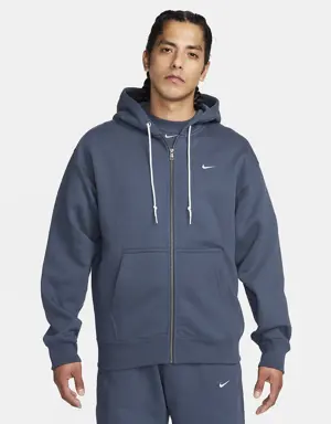 Nike Solo Swoosh