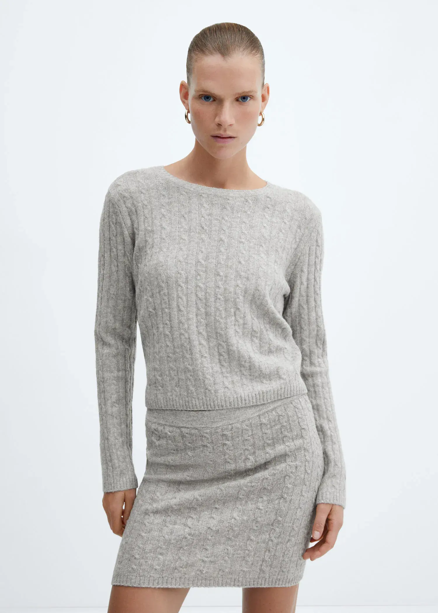 Mango Cable-knit sweater. 1