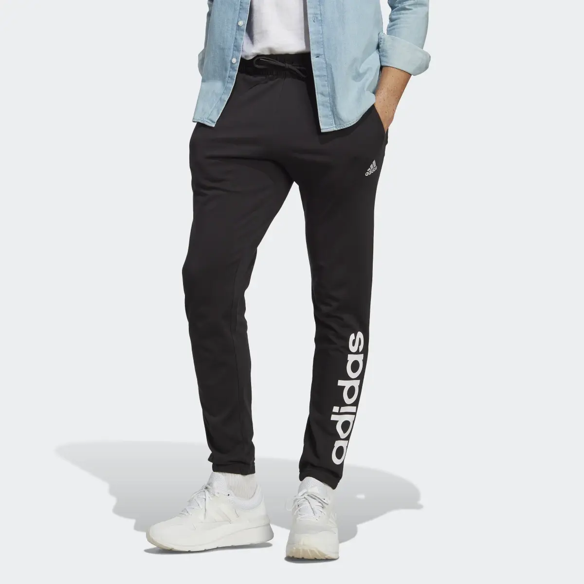 Adidas Pantaloni Essentials Single Jersey Tapered Elasticized Cuff Logo. 1