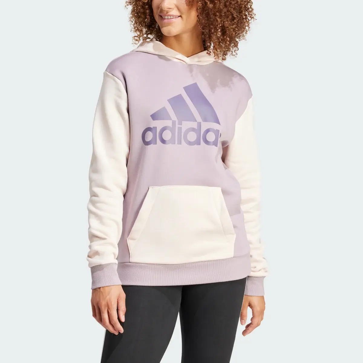 Adidas Sudadera con capucha Essentials Logo Boyfriend Fleece. 1