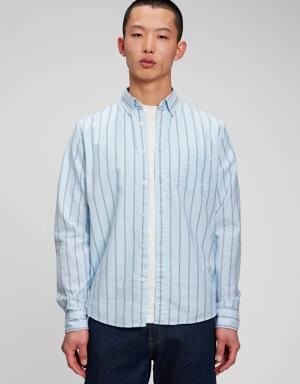 Gap Classic Oxford Shirt in Untucked Fit with In-Conversion Cotton blue
