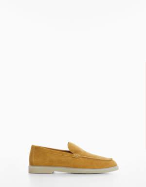Suede leather moccasin