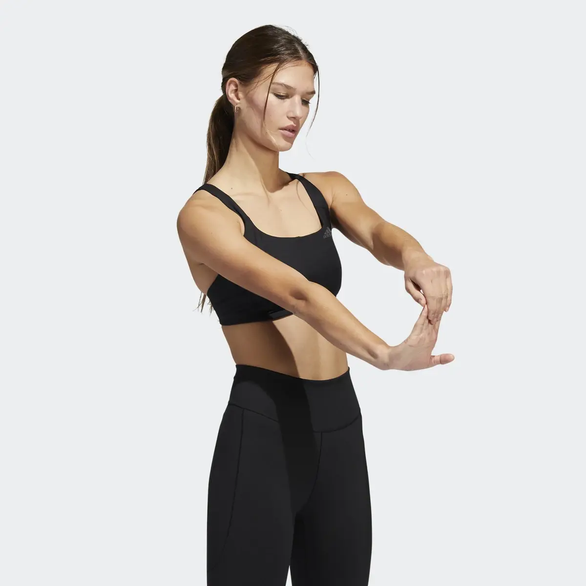 Adidas Brassière CoreFlow Maintien moyen. 2