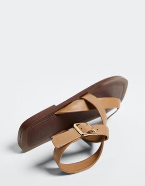 Leather straps sandals