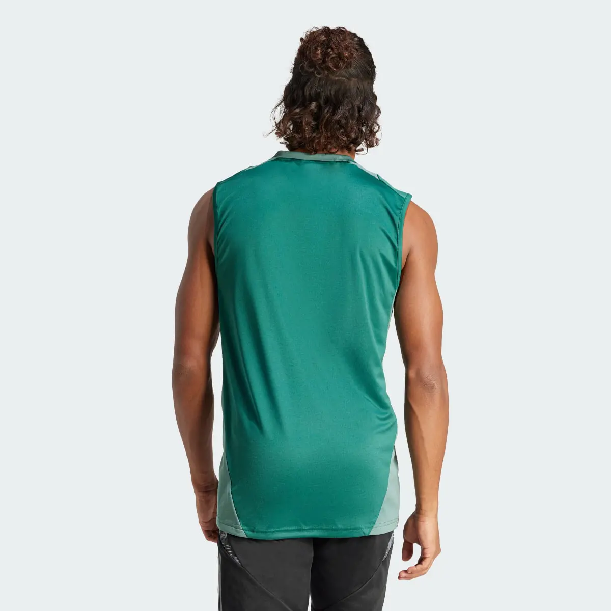 Adidas Tiro 24 Competition Training Sleeveless Jersey. 3