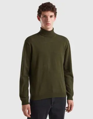 military green turtleneck in pure merino wool