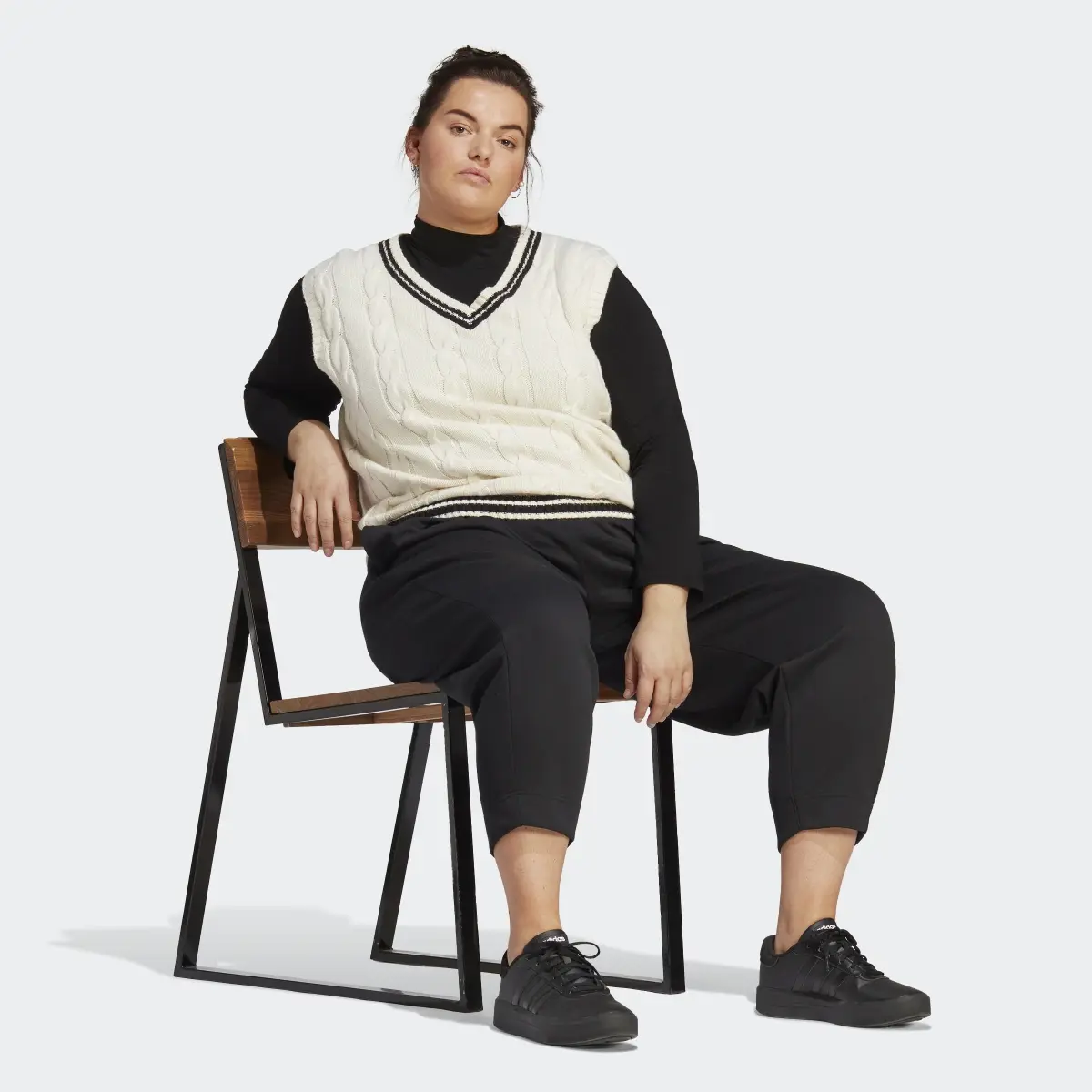 Adidas 11 Honoré Sweat Pants (Plus Size). 3