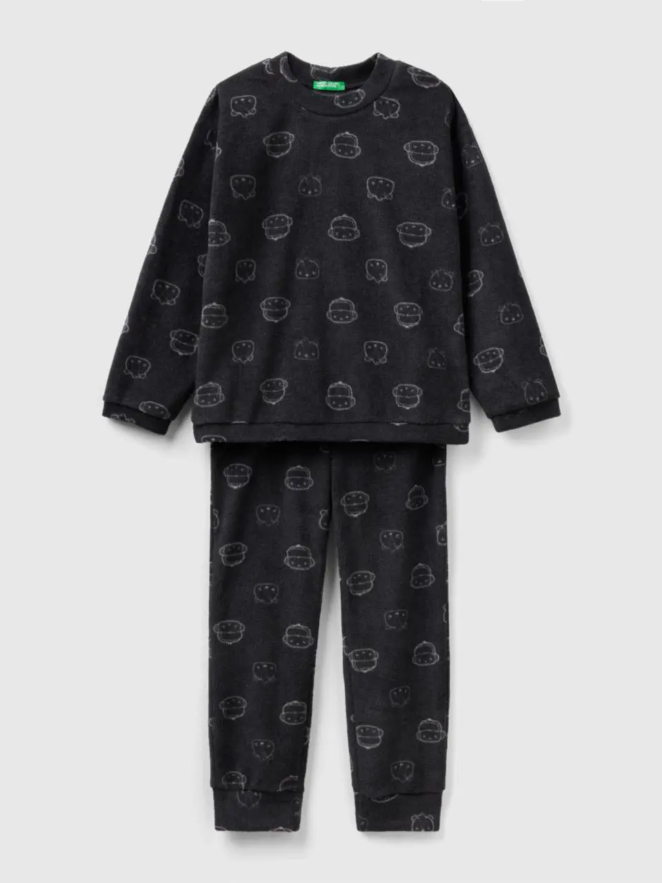 Benetton fleece pyjamas with mascot print. 1