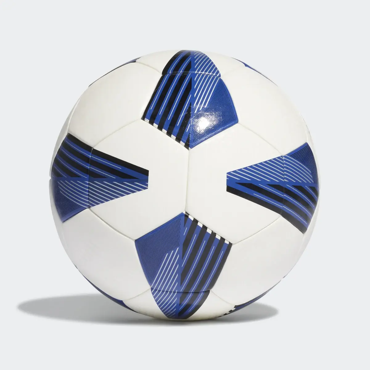 Adidas Tiro Artificial Turf League Ball. 3