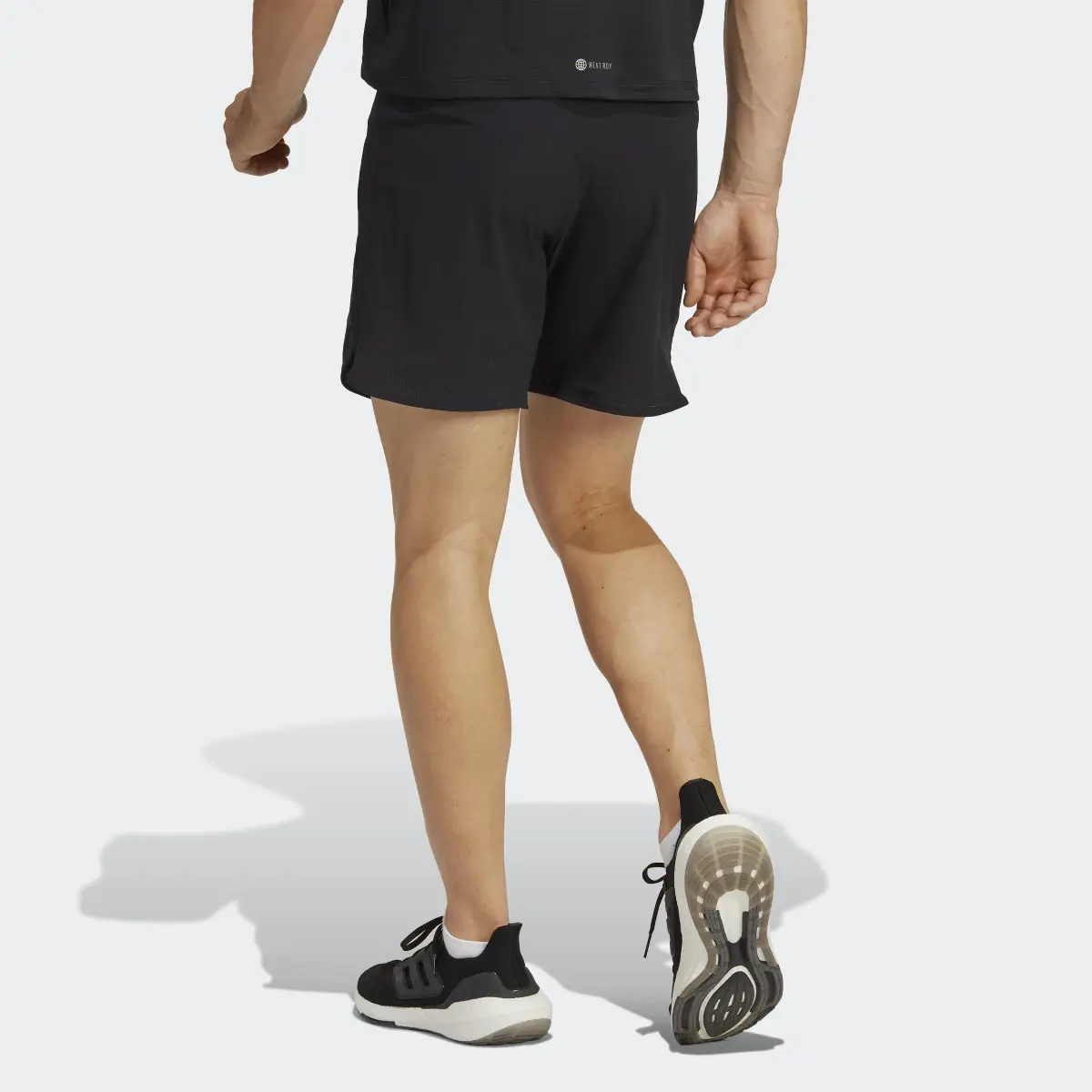 Adidas Shorts de Entrenamiento Designed for Training HIIT. 2