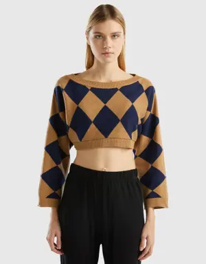 cropped diamond-patterned sweater