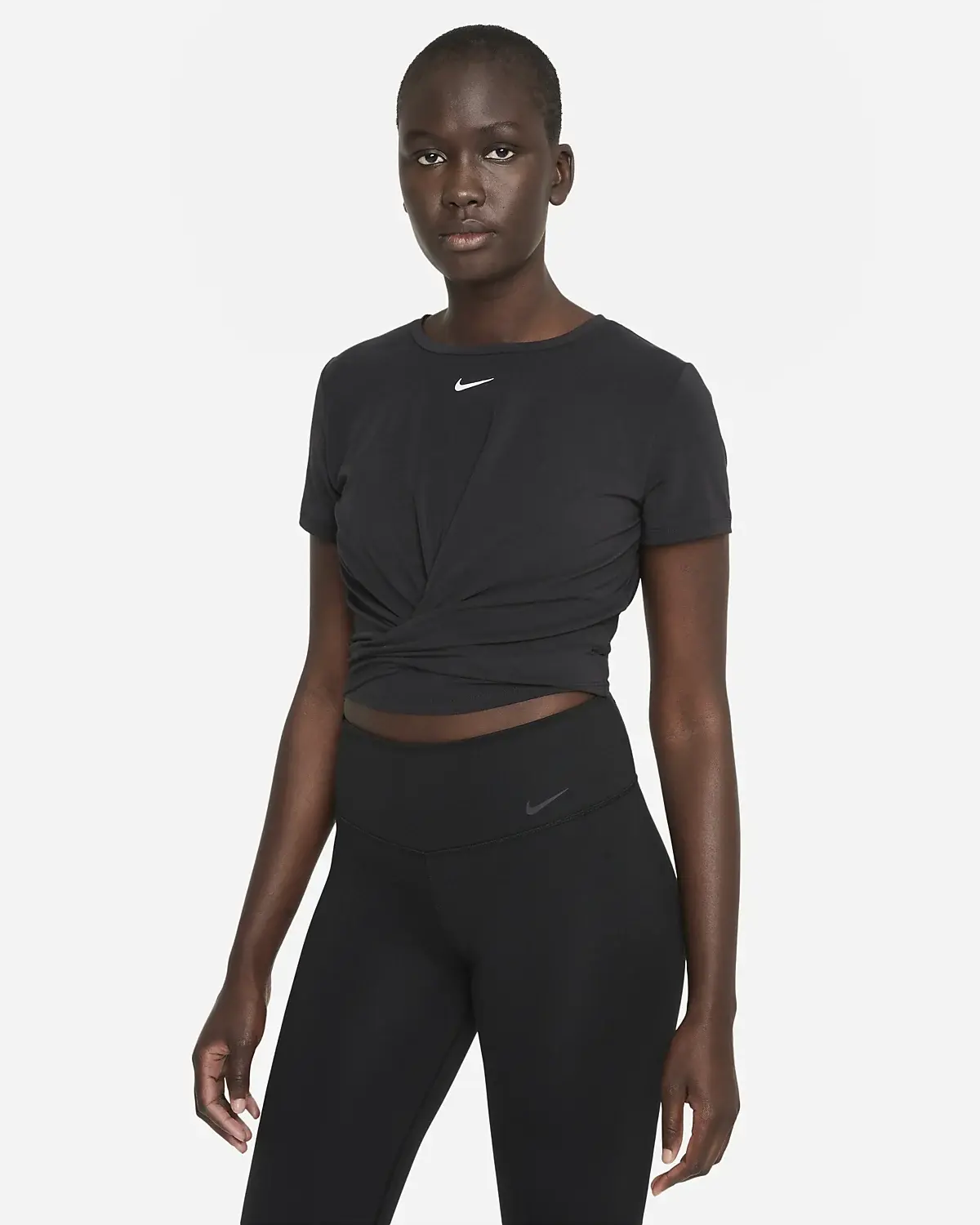 Nike Dri-FIT One Luxe. 1