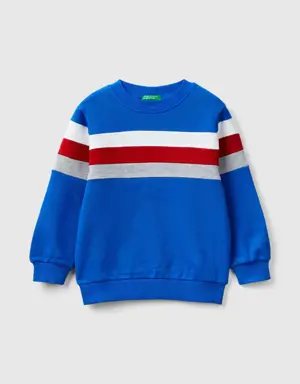 pullover sweatshirt with striped band