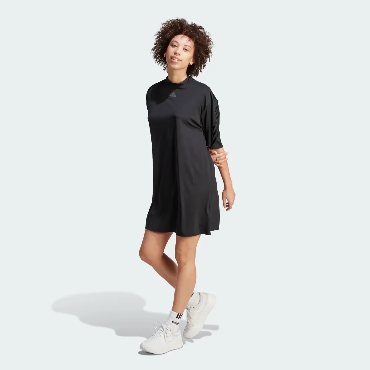 Adidas Future Icons 3-Stripes Dress. 2