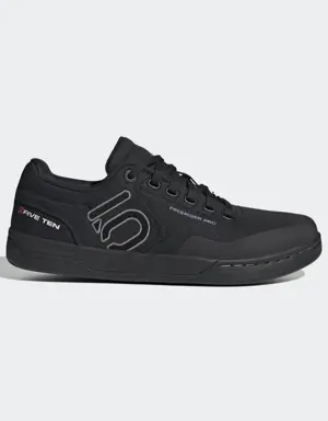 FIVE TEN FREERIDER PRO CANVAS MOUNTAIN BIKE SHOES