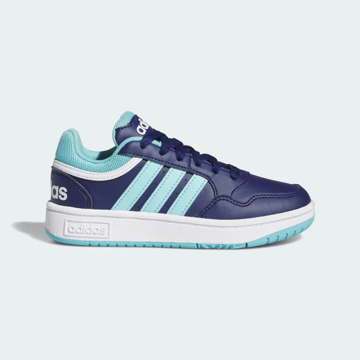 Adidas Zapatilla Hoops. 2