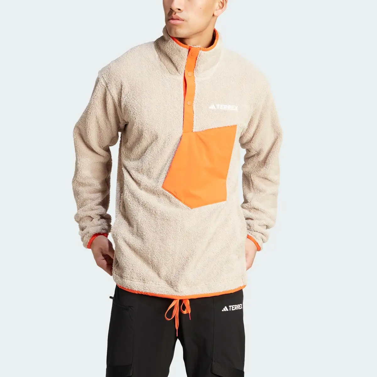 Adidas Terrex XPLORIC High-Pile-Fleece Sweatshirt. 1