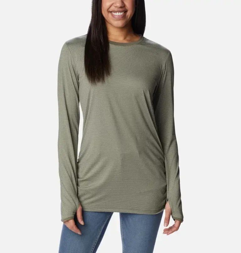 Columbia Women's Leslie Falls™ Long Sleeve Shirt. 1