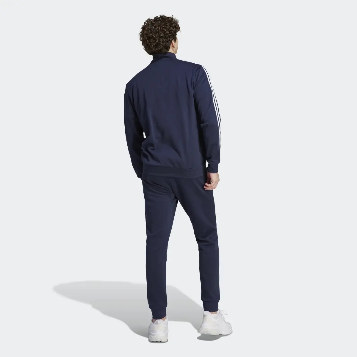 Adidas Dres Basic 3-Stripes Fleece. 3