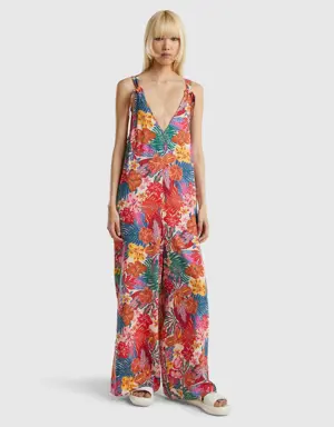 floral jumpsuit in sustainable viscose
