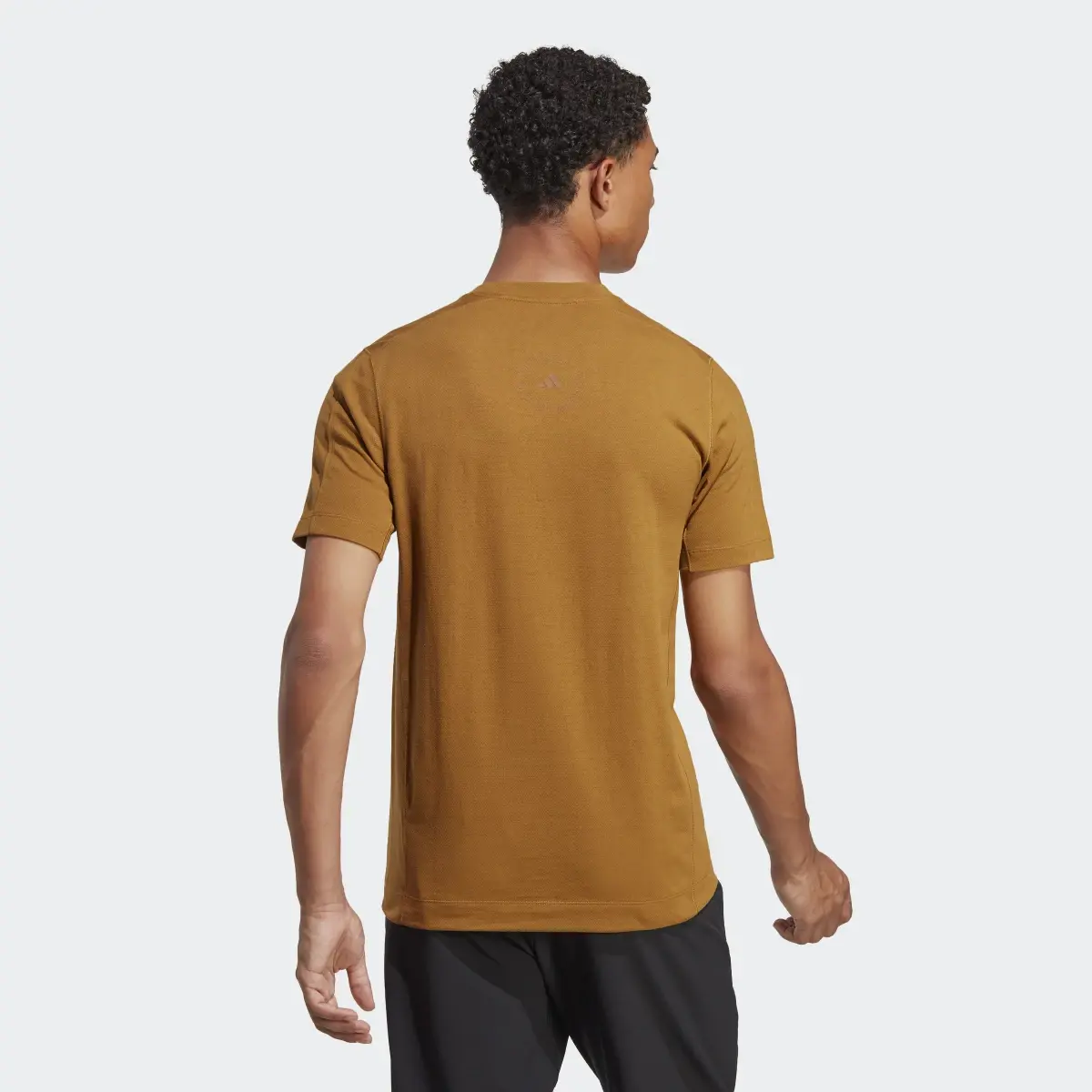 Adidas Yoga Training Tee. 3