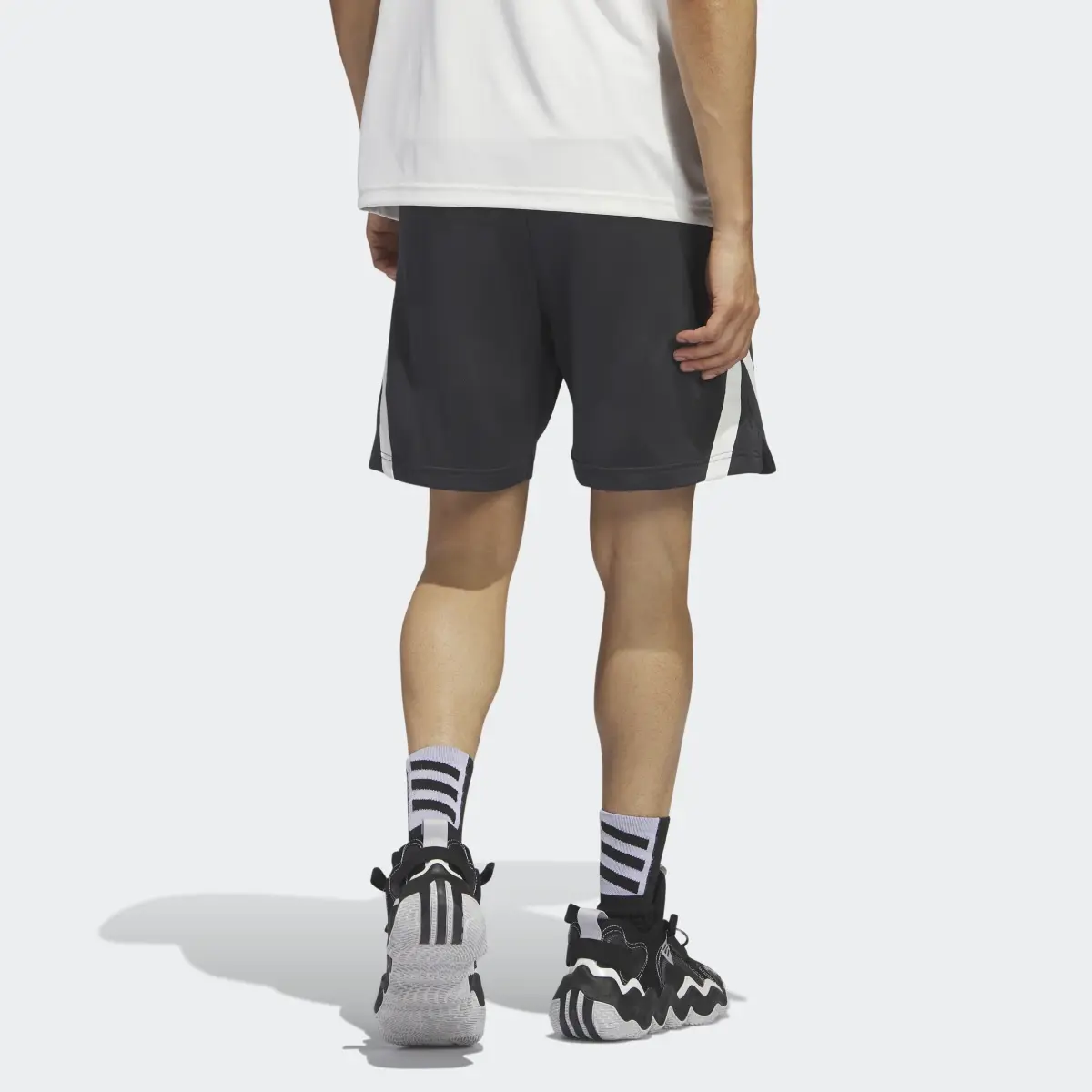 Adidas Shorts Select. 2