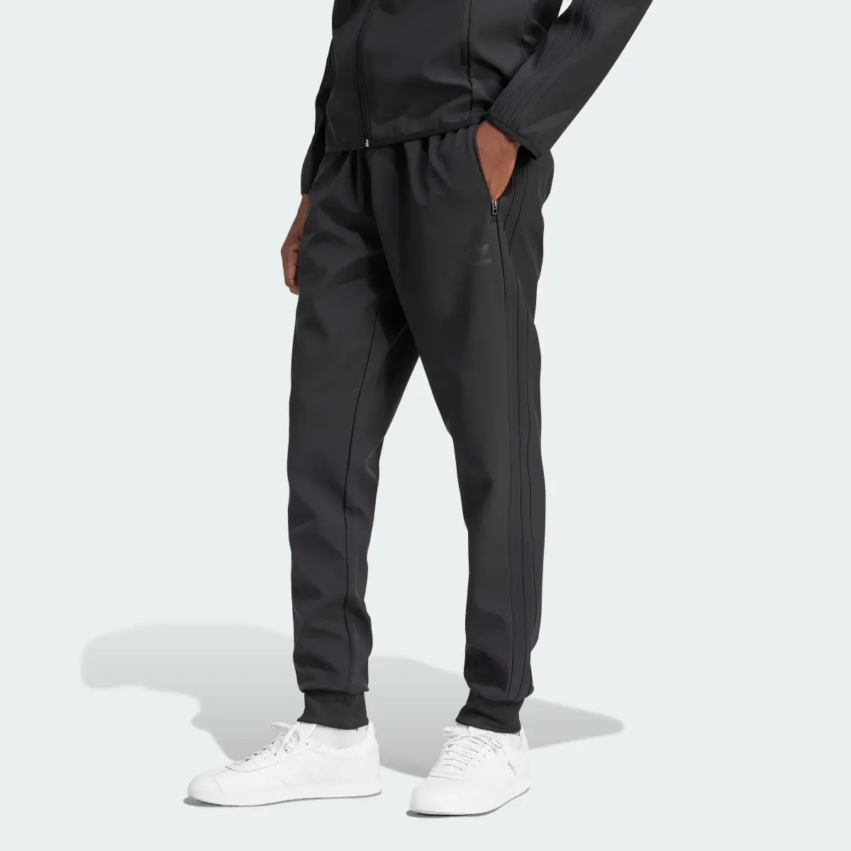 Adidas Pantalon de survêtement SST Bonded. 1