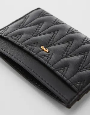 Quilted cardholder with logo